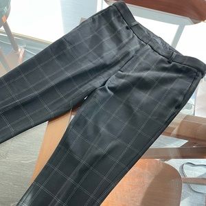 H&M Men’s black window pane skinny fit dress pants